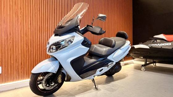 DAFRA MAXSYM 400i DAFRA MAXSYM 400i